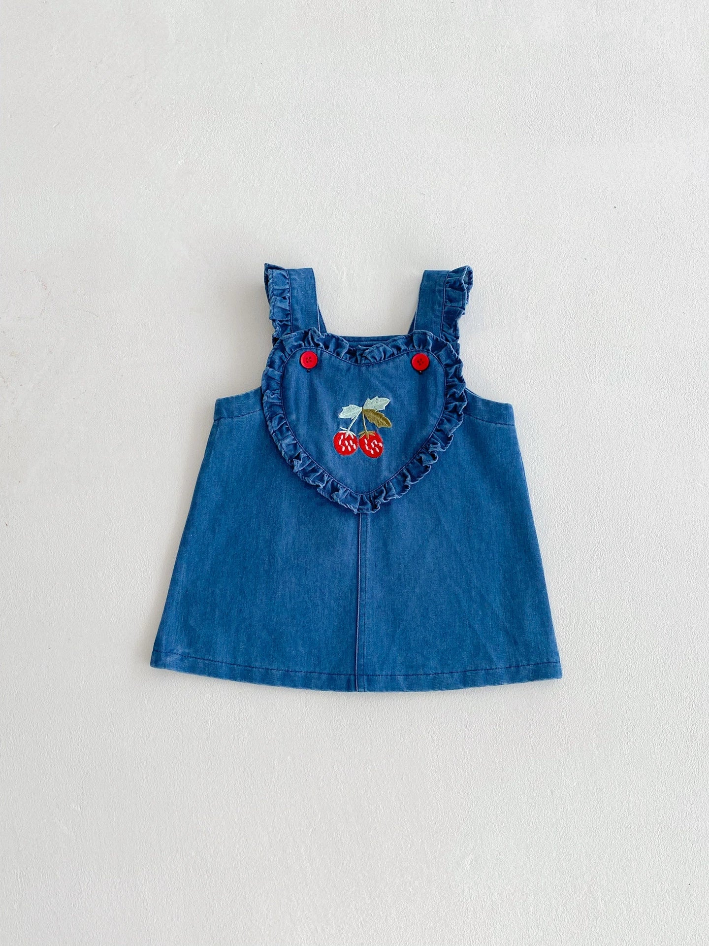 Jardineira Infantil Jeans Cerejinhas