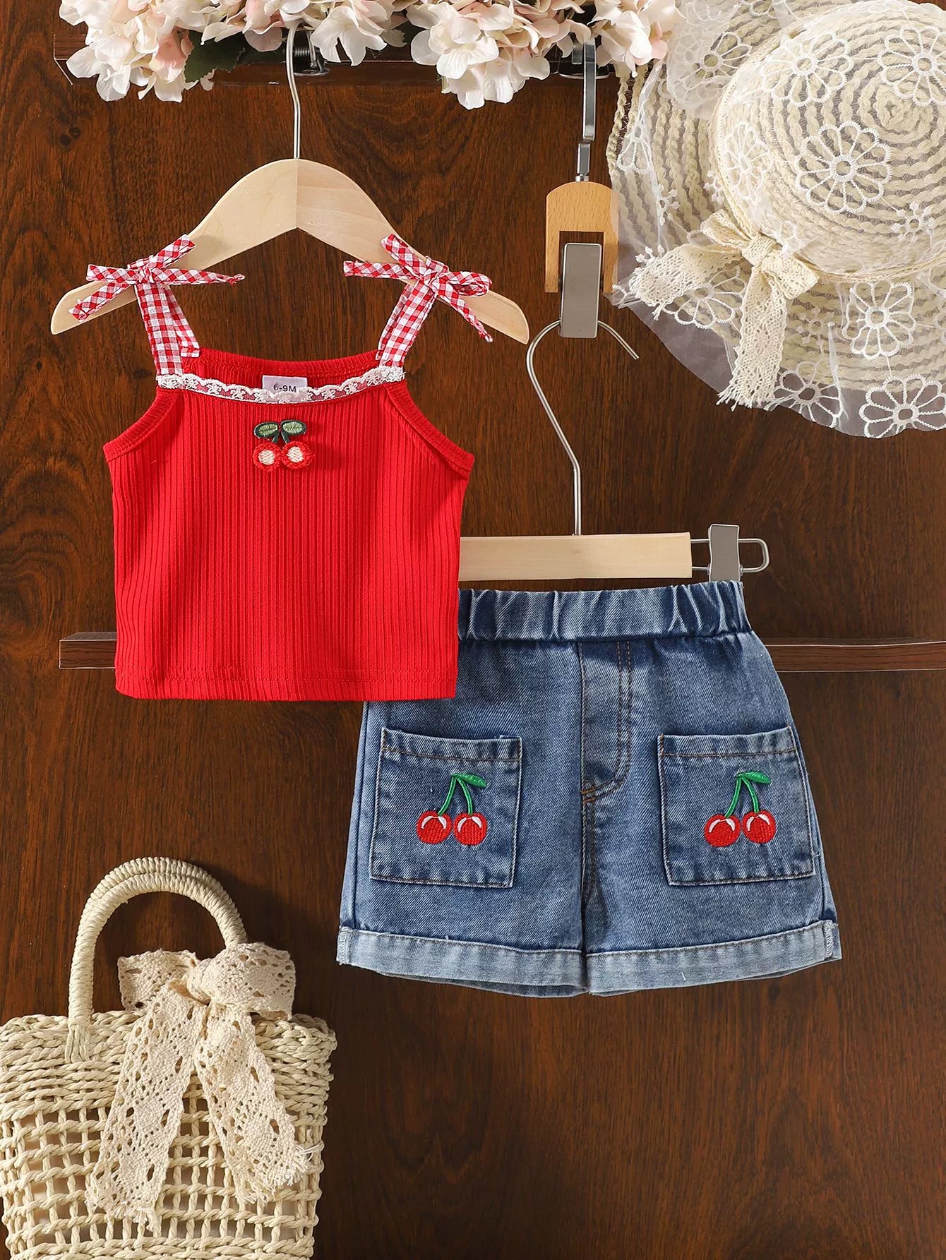 Conjunto Infantil Cerejinhas e Jeans
