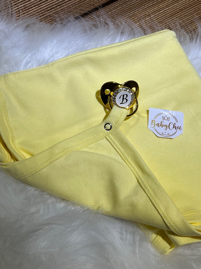 Manta em fio egípcio com prendedor de chupeta